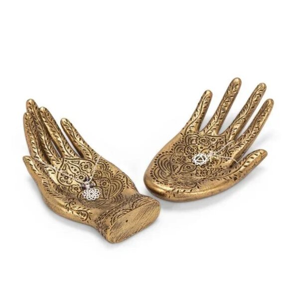 Engraved Hand Dish - Left Hand - Picture 4 of 6